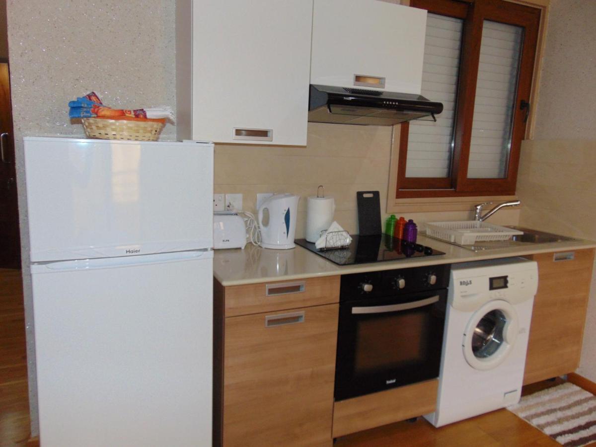 Ithaki Phinikoudes Apartment No. 207 Larnaca Phòng bức ảnh