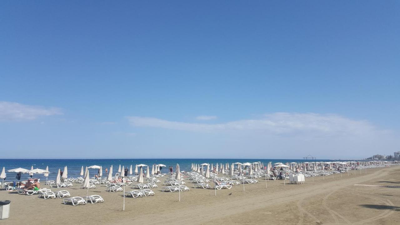 Ithaki Phinikoudes Apartment No. 207 Larnaca Ngoại thất bức ảnh