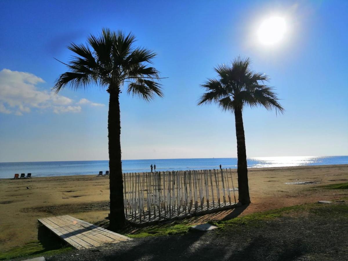 Ithaki Phinikoudes Apartment No. 207 Larnaca Ngoại thất bức ảnh